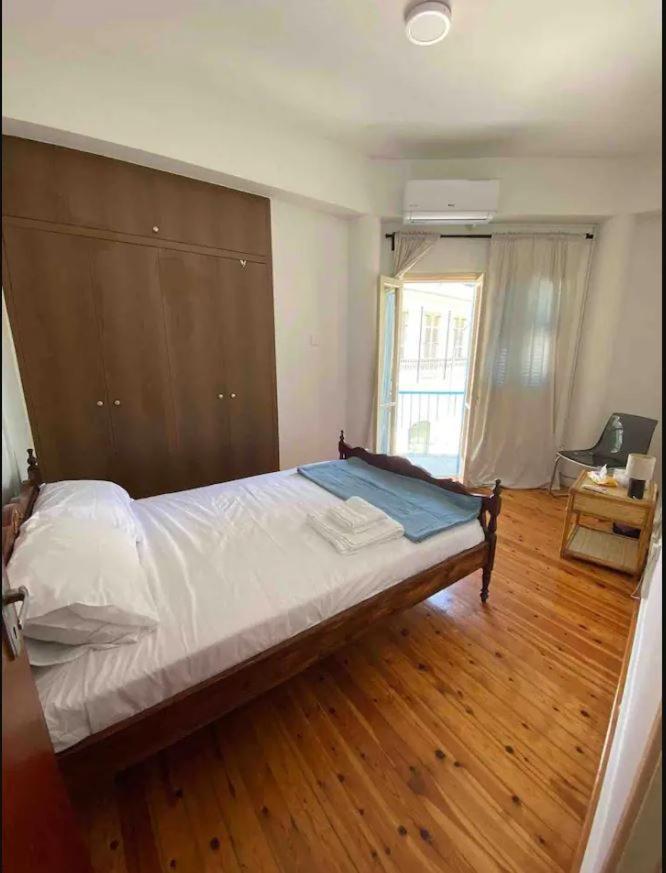 2 Bedroom Apt In Ermou 4 Minute Walk Beach Larnaca Exterior photo